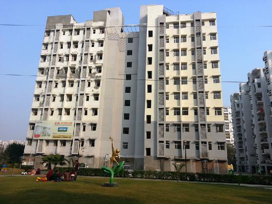 Omaxe Heights Service Personnel Apartments, Faridabad - Omaxe Heights Service Personnel Apartments