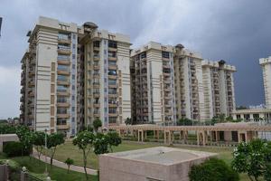Amrapali Grand