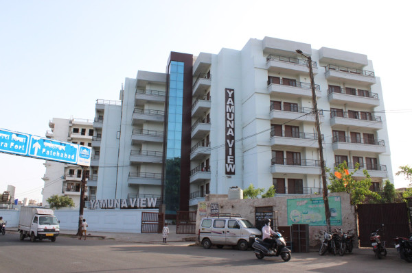 Yamuna View, Agra - 2/3 BHK Apartments Flats