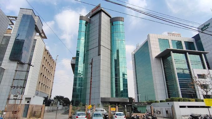 Add India Centre, Noida - Offers Fully Furnished Office