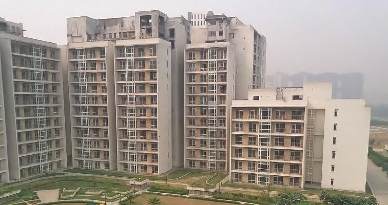 Pavilion Court Royale, Noida - 3 BHK Residential Apartments