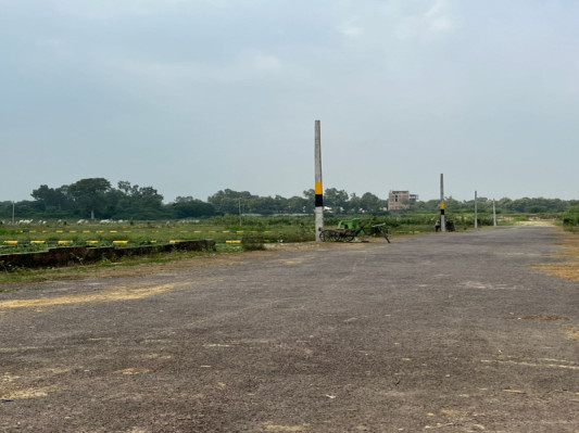 Lakshmi Kavya Estate, Barabanki - Residential Plots