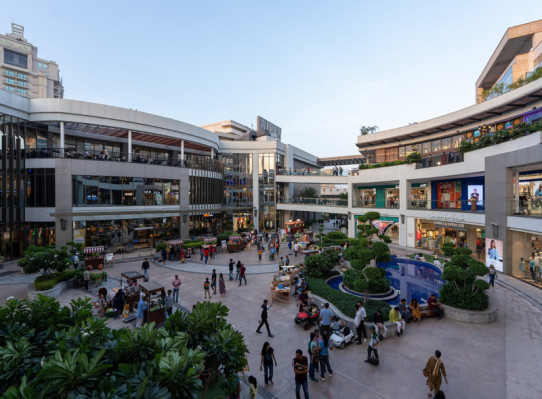 Reach Buzz 114, Gurgaon - Shop / Showroom & Hotel Space
