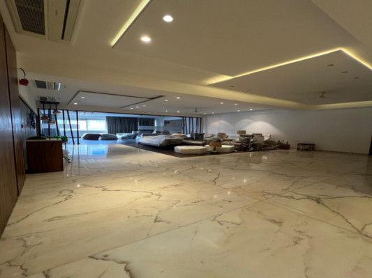 Satra Signature, Mumbai - 4/5 BHK Apartment