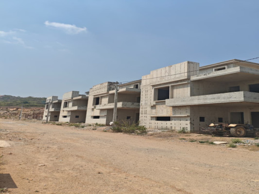 Maytri Ambhuja, Hyderabad - Villas & Residential Plots