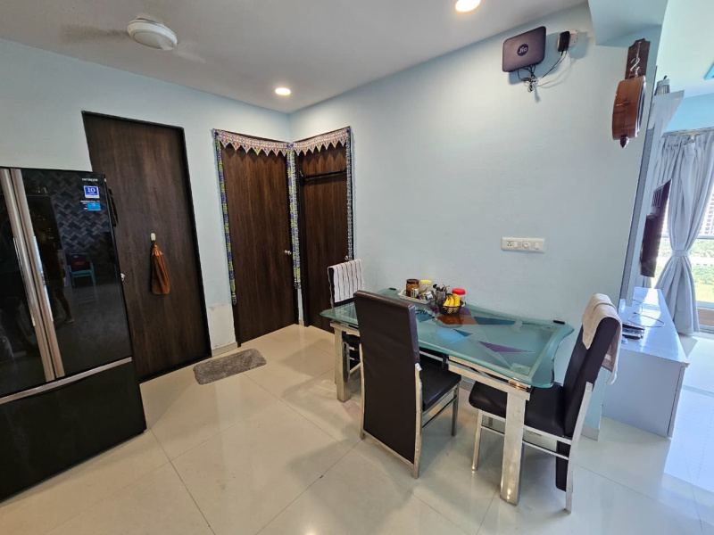 3 BHK 1360 Sq.ft. Apartment for Sale in Kosad, Surat