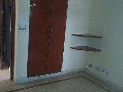 3 BHK Residential Apartment 1750 Sq.ft. for Rent in Vesu, Surat