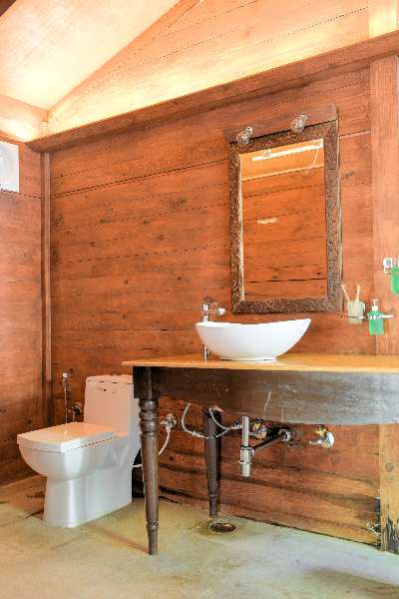  40000 Sq.ft. Hotels for Sale in Sanpada, Navi Mumbai