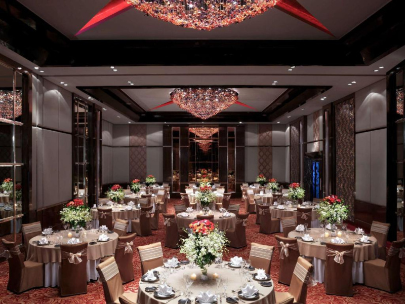  Hotels 60000 Sq.ft. for Rent in Vashi, Navi Mumbai
