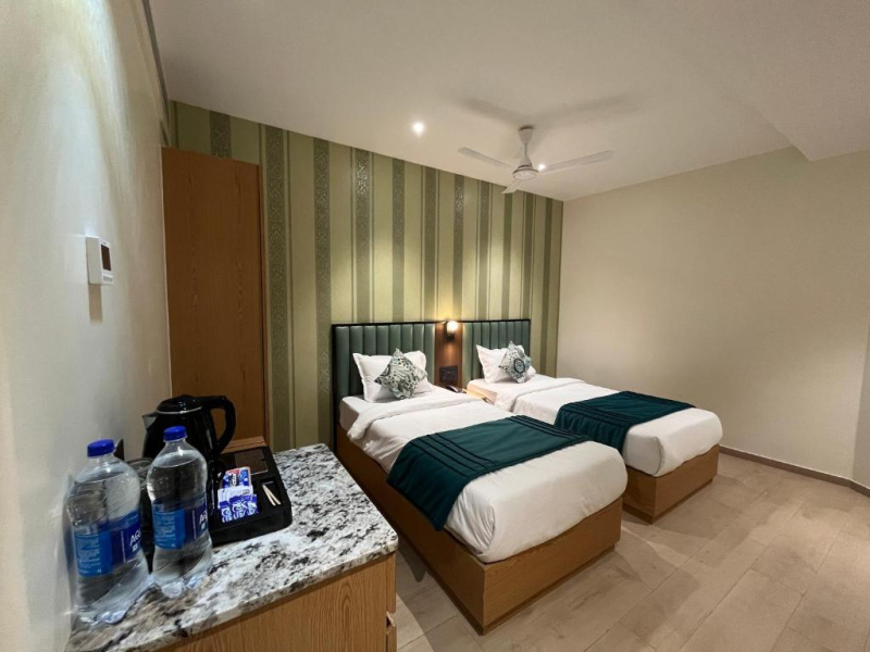  Hotels 12000 Sq.ft. for Rent in Tungarli, Lonavala, Pune