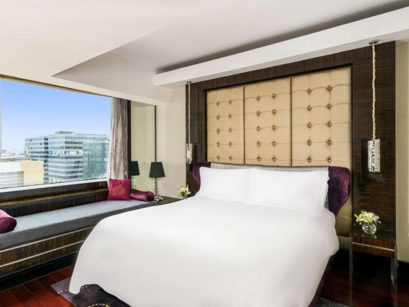  Hotels 45000 Sq.ft. for Rent in Bangalore Highway, Pune
