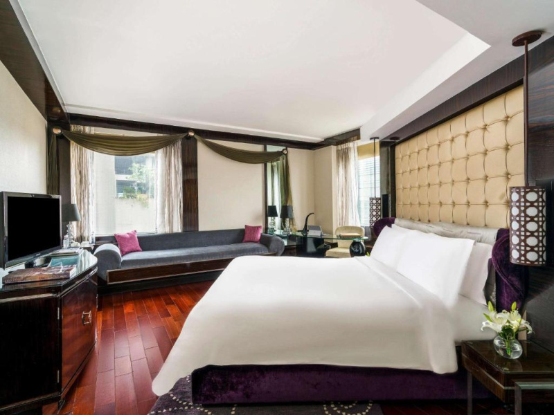  Hotels 45000 Sq.ft. for Rent in Bangalore Highway, Pune