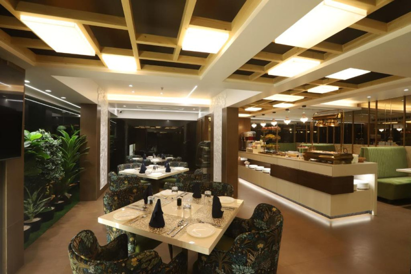  Hotels 155000 Sq.ft. for Sale in Airport Road Anjenaya Techpark, Bangalore