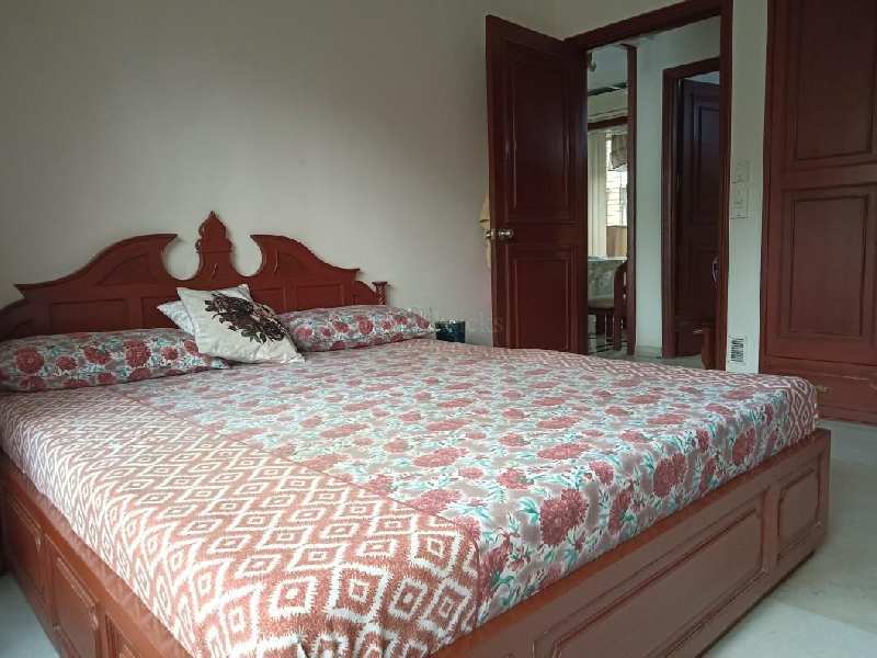 3 BHK Residential Apartment 1500 Sq.ft. for Rent in Juhu, Mumbai