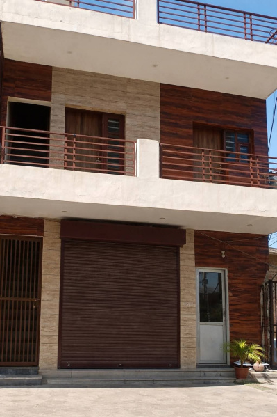  1000 Sq.ft. Commercial Shop for Sale in Kharar, Mohali