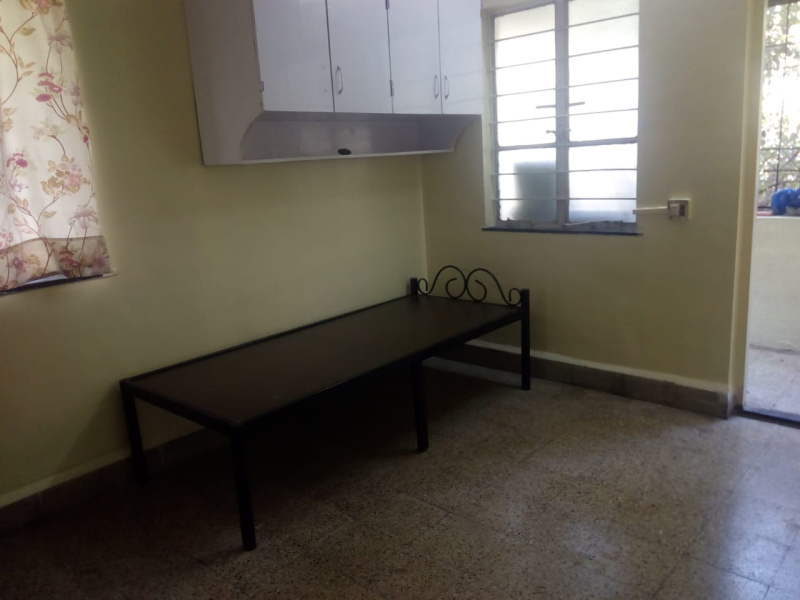 1 BHK 600 Sq.ft. Apartment for Rent in Paschimanagri, Kothrud, Pune