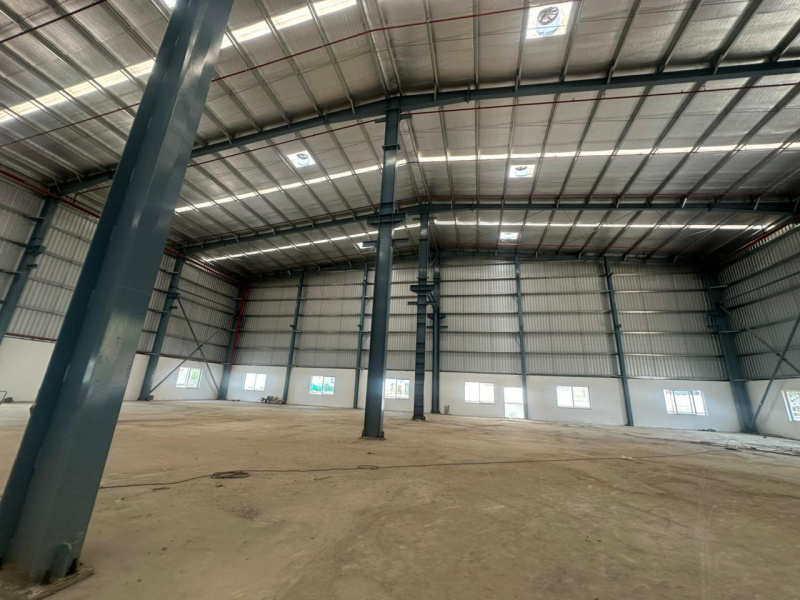  60000 Sq.ft. Warehouse for Rent in Lonikand, Pune