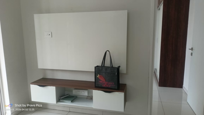 2 BHK 750 Sq.ft. Apartment for Rent in Manjri, Pune