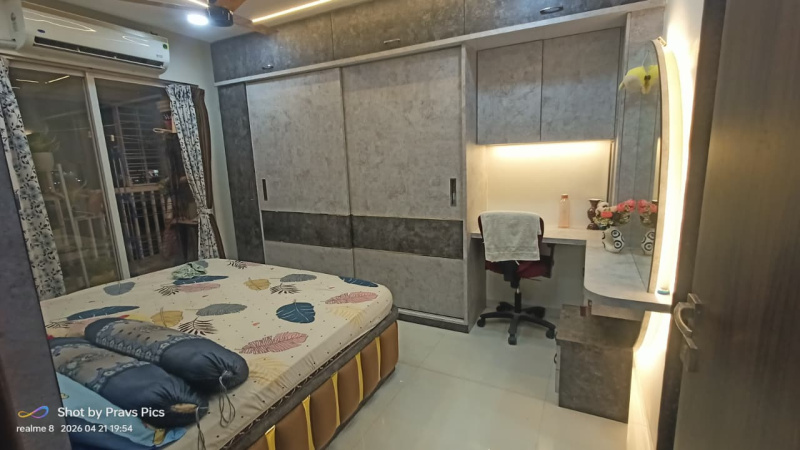 2 BHK 950 Sq.ft. Apartment for Rent in Magarpatta, Pune