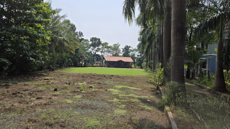 2 BHK Farm House 2000 Sq.ft. for Sale in Karjat, Mumbai