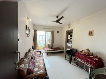 1 BHK Flat for Sale in Kasar Vadavali, Thane