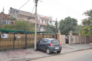 3 BHK Builder Floor for Rent in Defence Colony, Delhi