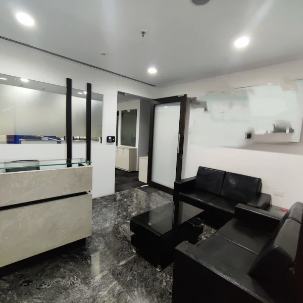  Office Space 1430 Sq.ft. for Sale in Airport Road, Pune