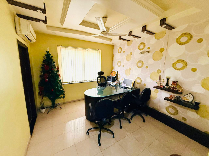  1080 Sq.ft. Office Space for Rent in Shivaji Nagar, Fergusson College Road, Pune