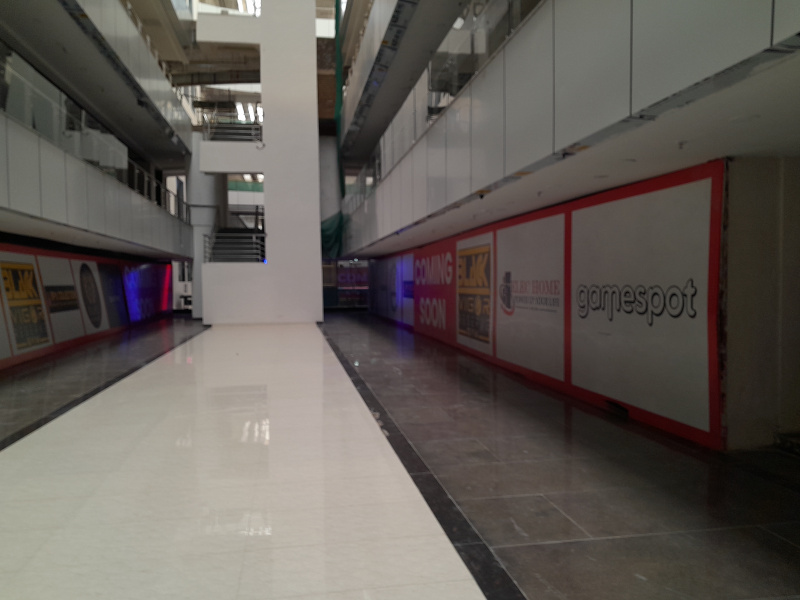  Commercial Shop 450 Sq.ft. for Rent in Sector 75 Noida