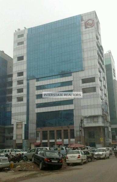  Office Space 2200 Sq.ft. for Rent in Netaji Subhash Place, Delhi
