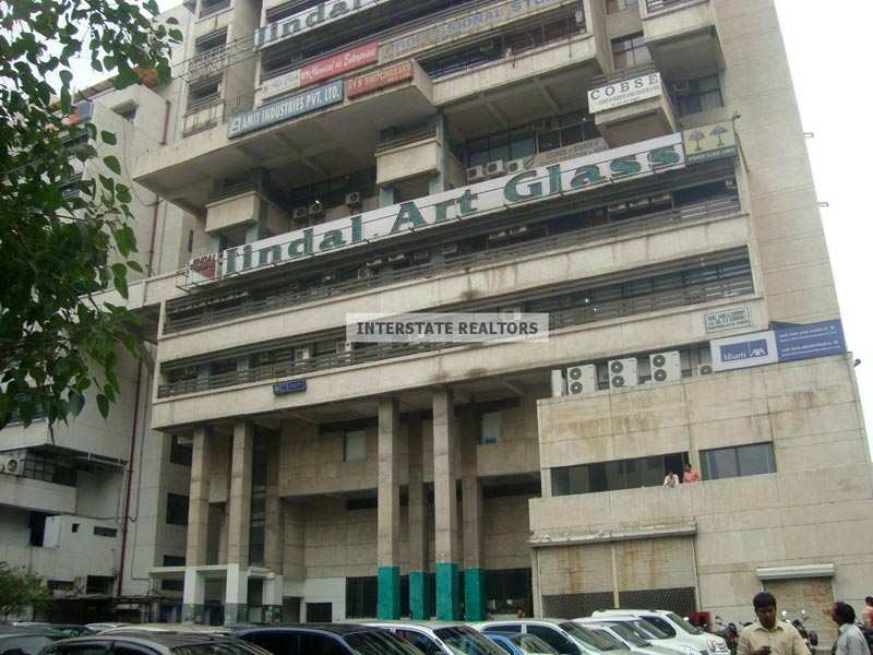  Office Space 2000 Sq.ft. for Rent in Netaji Subhash Place, Delhi