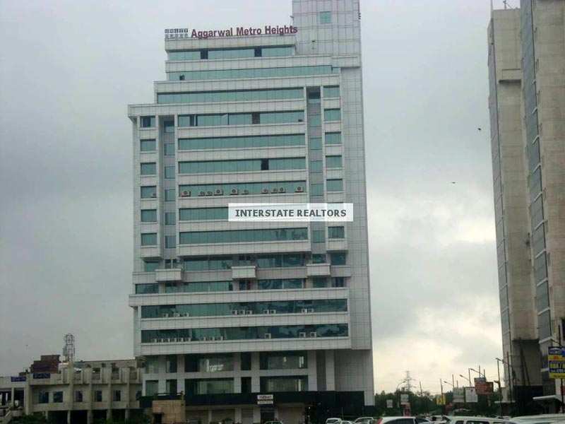Office Space 1428 Sq.ft. for Rent in Netaji Subhash Place, Delhi