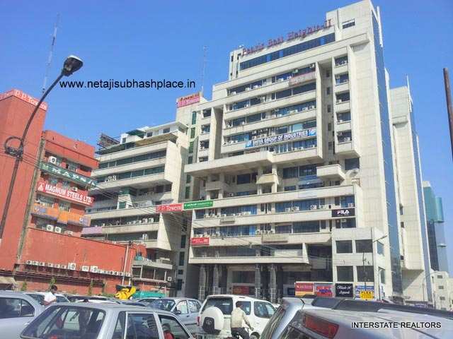  850 Sq.ft. Office Space for Rent in Netaji Subhash Place, Delhi