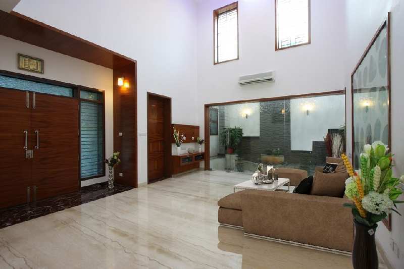4 BHK Villa 2100 Sq.ft. for Sale in Chembukkav, Thrissur