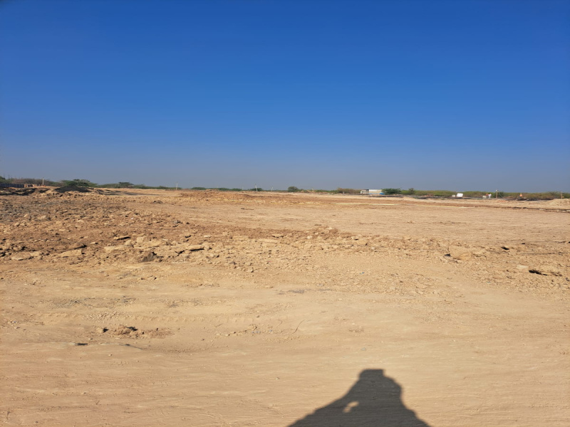  40 Ares Industrial Land for Sale in Vithalapur, Ahmedabad