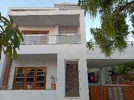 4 BHK House for Sale in Radhanpur Road, Mahesana