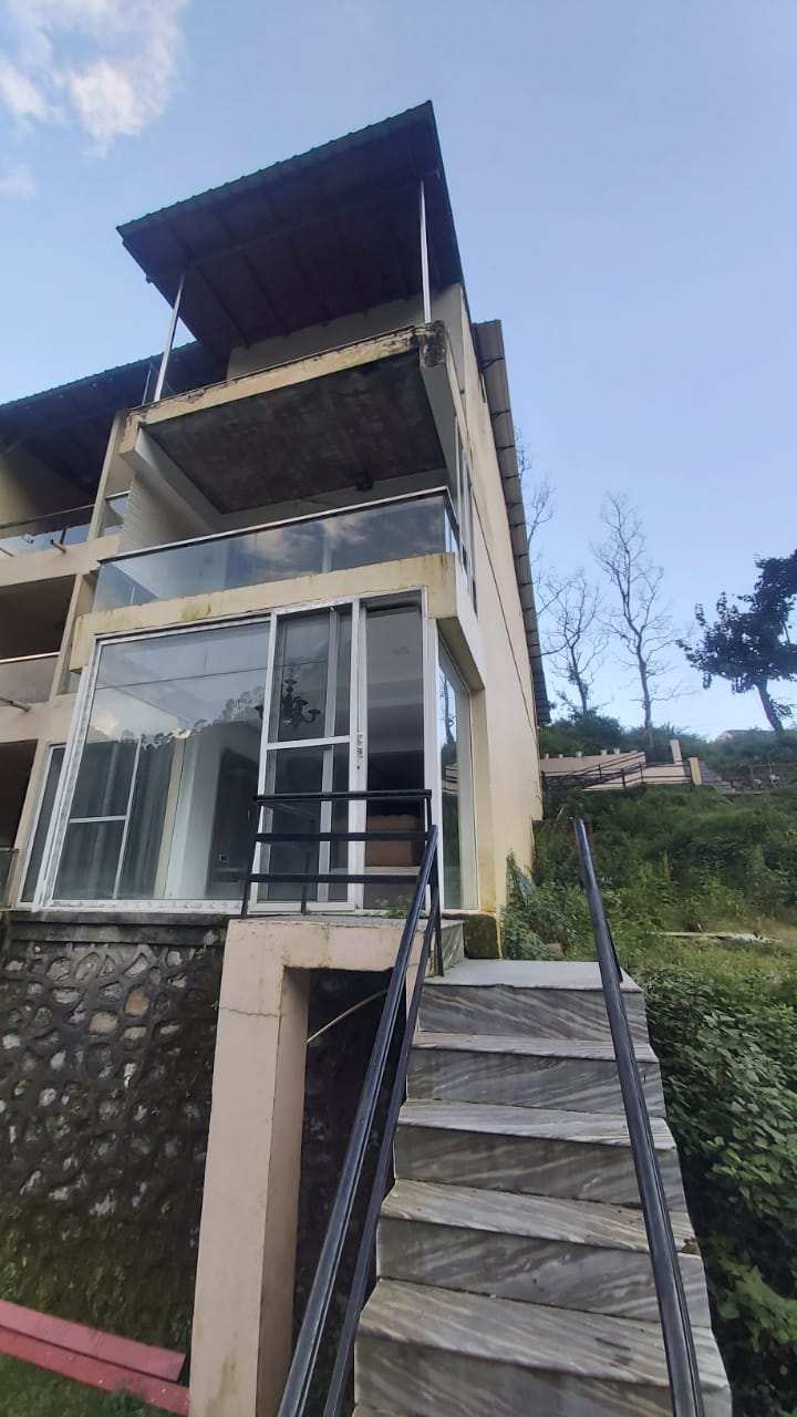 Guest House 1200 Sq.ft. for Sale in Kaladhungi, Nainital