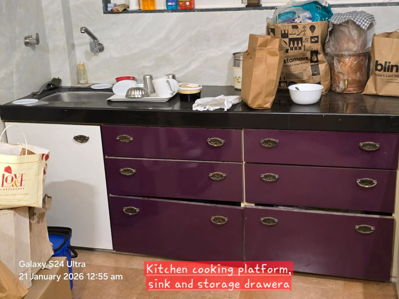 2 BHK 800 Sq.ft. Apartment for Rent in Prabhadevi, Mumbai