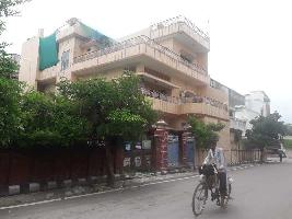10 BHK House for Sale in Bhelpura, Varanasi