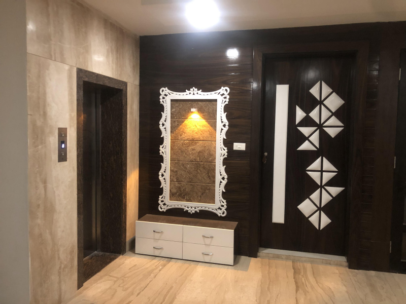 4 BHK Apartment 3150 Sq.ft. for Sale in Mahatma Gandhi Road, Indore