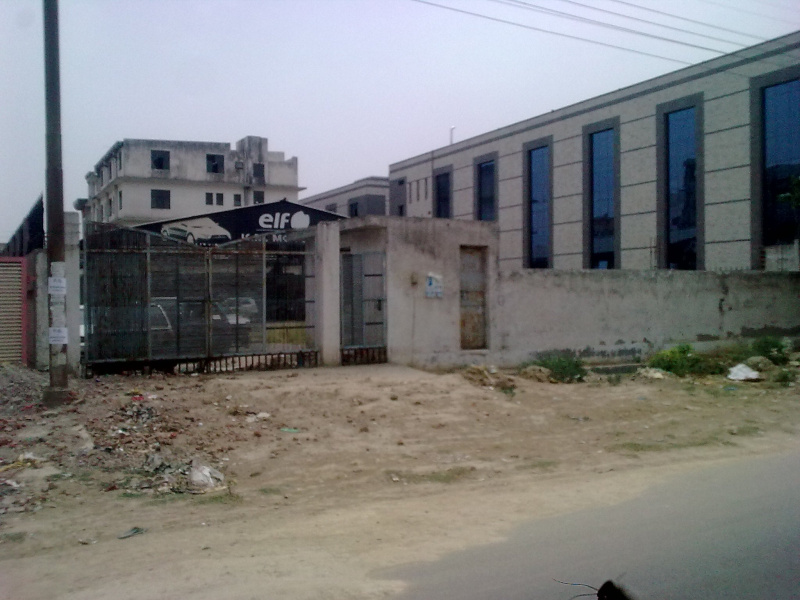  Industrial Land 800 Sq. Meter for Sale in Sector 63 Noida