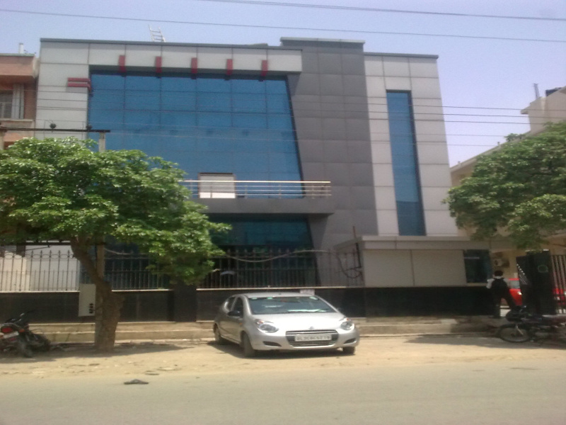  Factory 16500 Sq.ft. for Sale in Sector 63 Noida