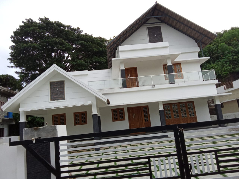 4 BHK House 2900 Sq.ft. for Sale in Vadakkencherry, Palakkad