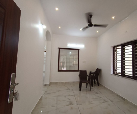 3 BHK House 1000 Sq.ft. for Sale in Vadakkencherry, Palakkad