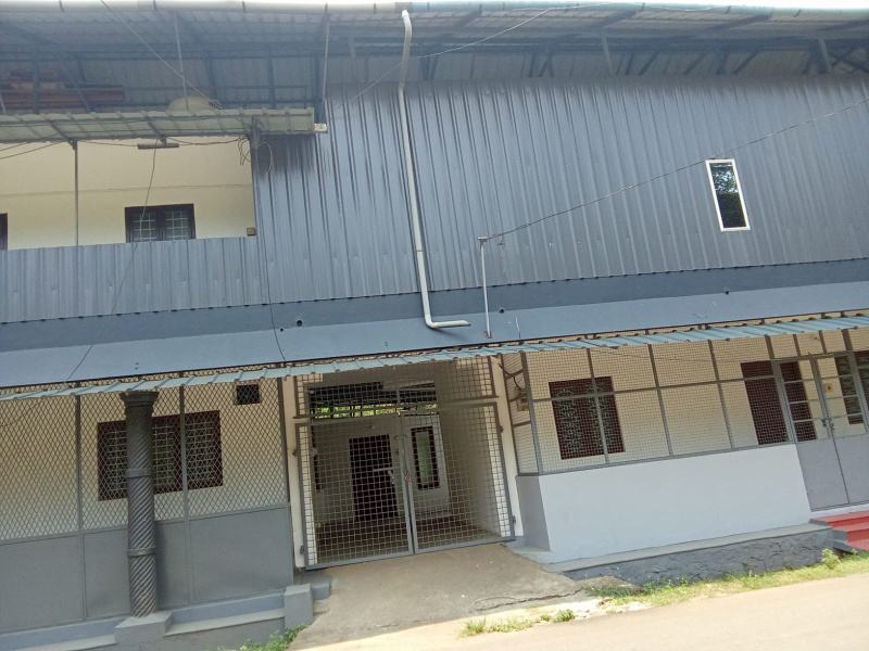  Commercial Shop 3600 Sq.ft. for Sale in Kizhakkancherry, Palakkad
