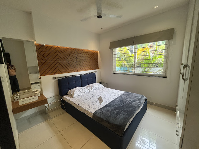 2 BHK Apartment 1200 Sq.ft. for Rent in Hennur Road, Bangalore
