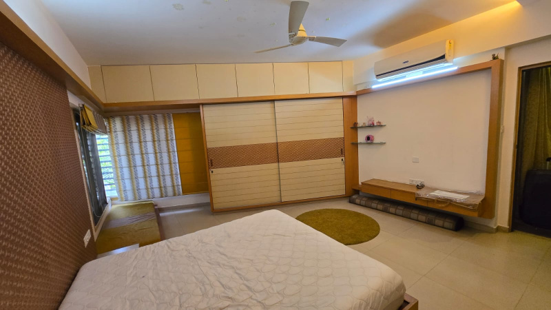 3.5 BHK Apartment 2560 Sq.ft. for Sale in HRBR Layout, Kalyan Nagar, Bangalore
