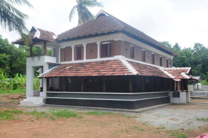 5 BHK House 3800 Sq.ft. for Sale in Kuzhalmannam, Palakkad