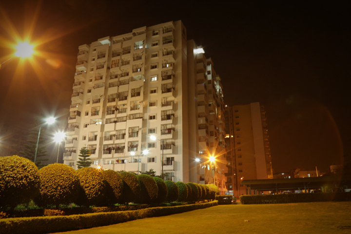 3 BHK 1703 Sq.ft. Apartment for Sale in Sahakar Nagar, Bangalore