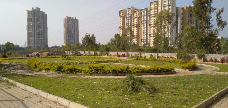  1800 Sq.ft. Residential Plot for Sale in Garden, Hennur, Bangalore